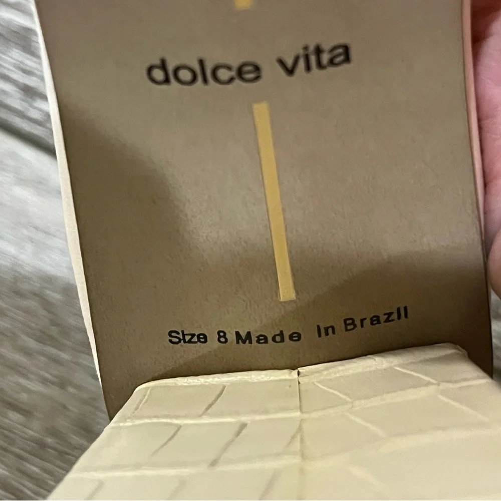 Dolce Vita Beige Women's Heels - Picture 3 of 3